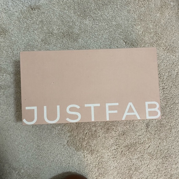 NIB JustFab Brown Snakeskin Chunky Heeled Pumps - Picture 7 of 8